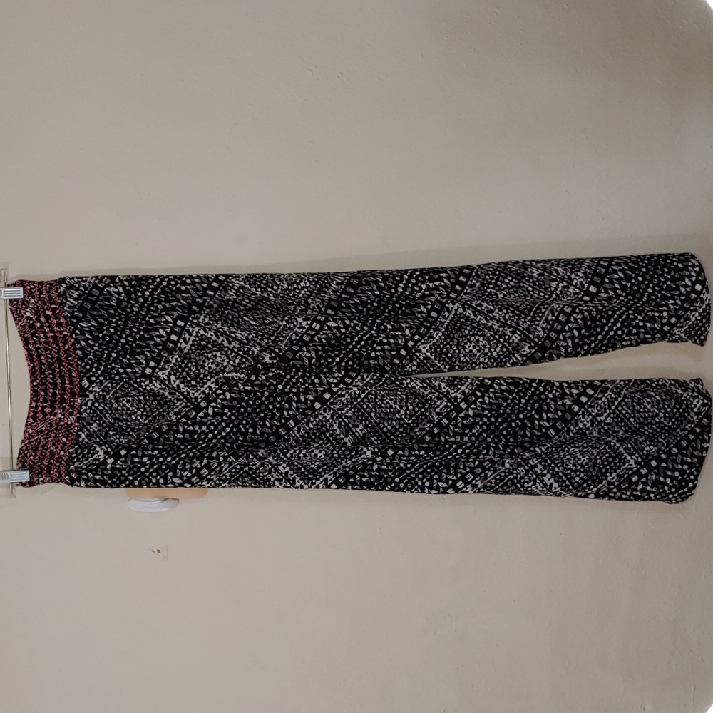 Boom Boom Jeans Women's Size Medium Light Weight Trousers NWT - Picture 2 of 9